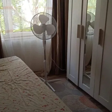With Good Vibes Apartament